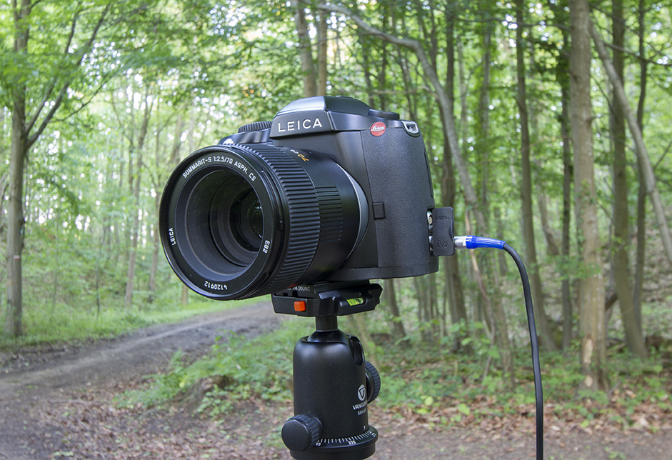 Leica S
