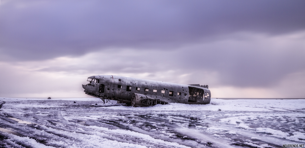 avion abandonné islande DC3