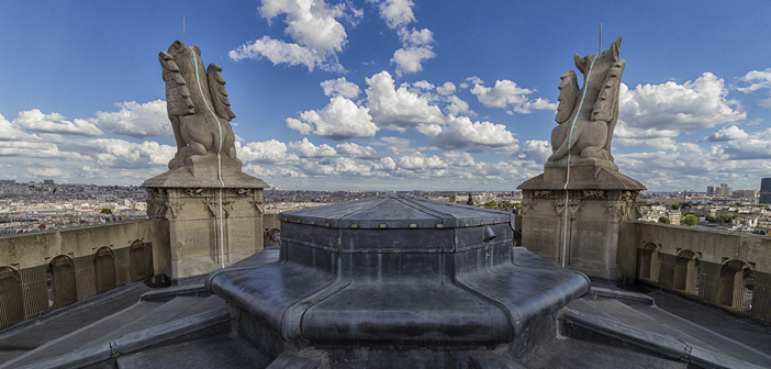 tour saint jacques escalier