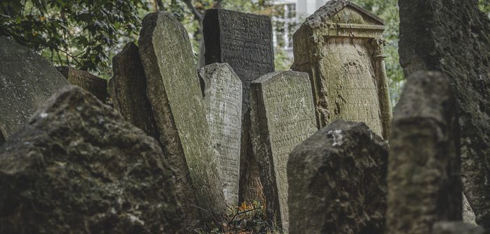 Le vieux cimetière juif de Prague